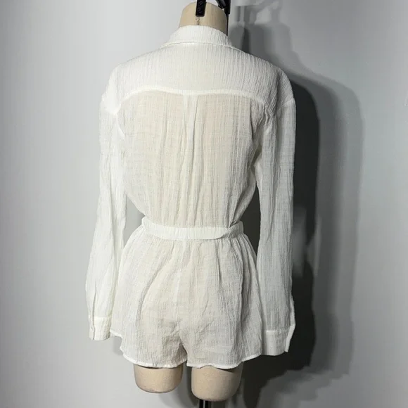 Lovers + Friends High Waist Cream Shorts - Picture 4 of 5